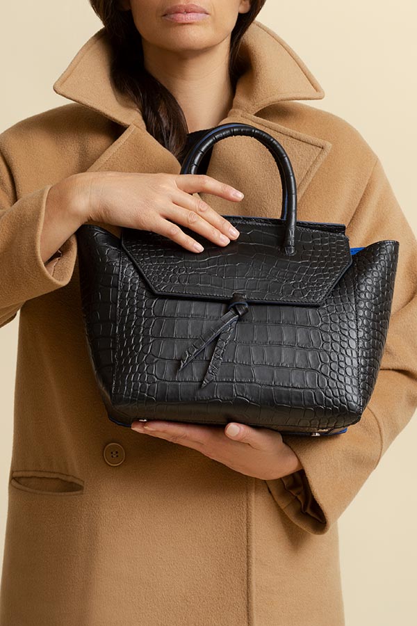 Midi Loren Tote - Black — ALEXANDRA DE CURTIS  Italian Leather Handbags,  Purses & Ballet Flats