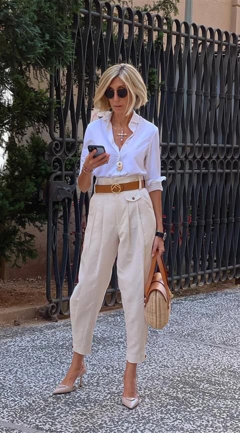 How to Dress Like an Italian Woman over 50 Alexandra de Curtis | Italian Leather Handbags, Purses & Ballet Flats How to Dress Like an Italian Woman over 50 Alexandra de Curtis | Italian Leather Handbags, Purses & Ballet Flats