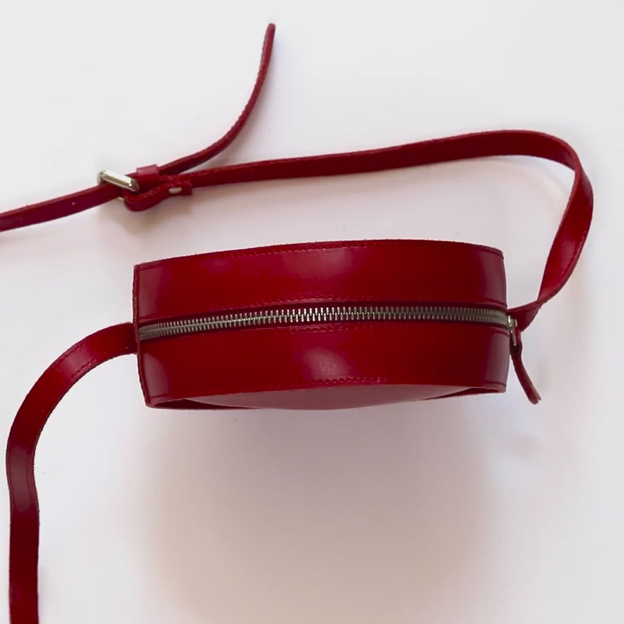 Luna Leather Circle Crossbody Bag - Red